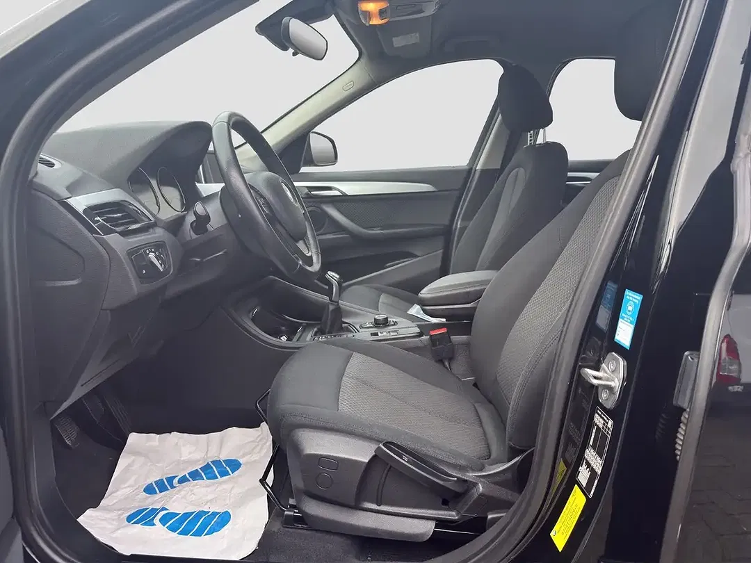 BMW X1 - Thumbnail 5