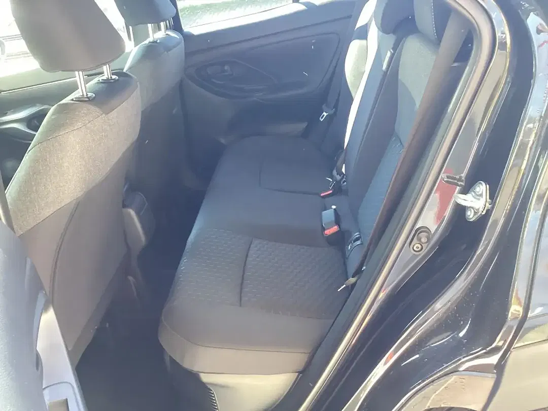 Toyota Yaris Cross - Thumbnail 11