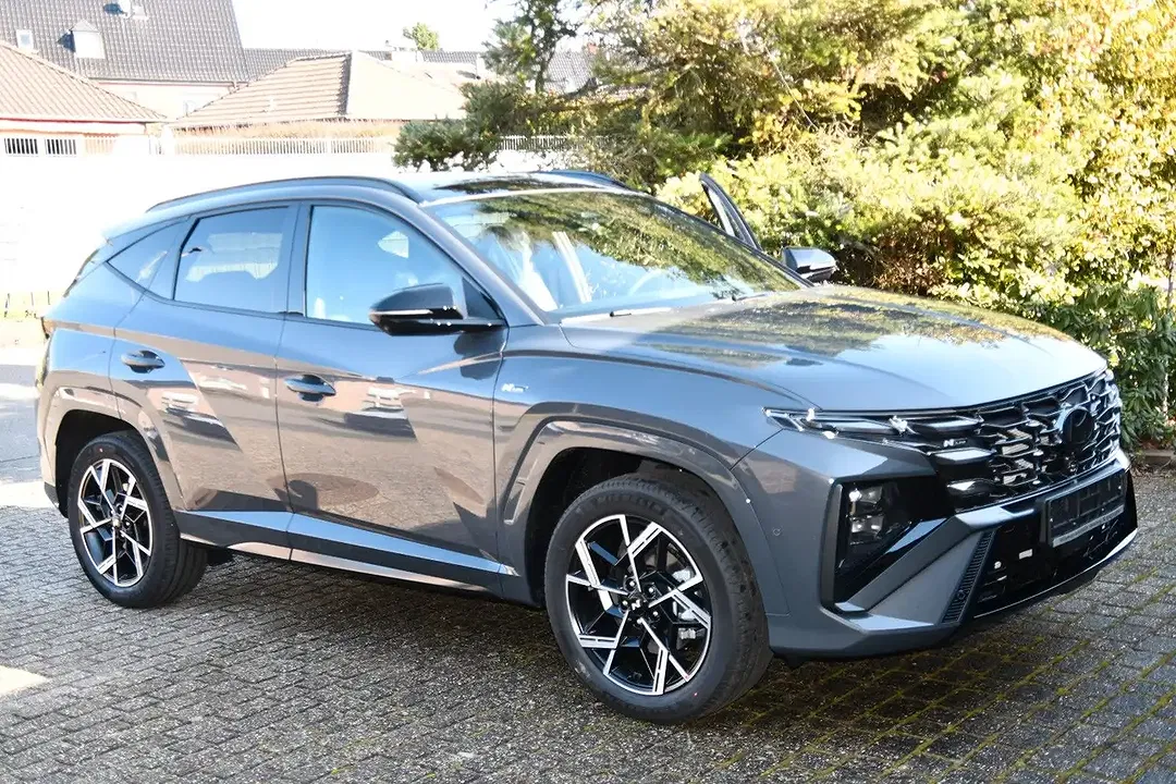 Hyundai TUCSON - Thumbnail 1