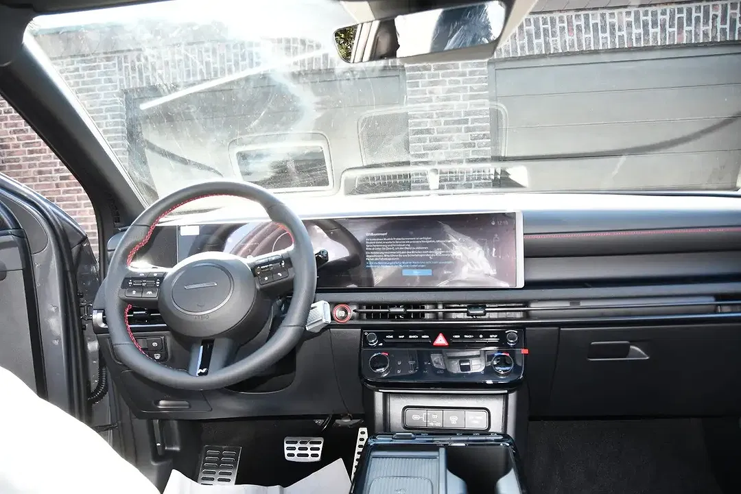 Hyundai TUCSON - Thumbnail 11