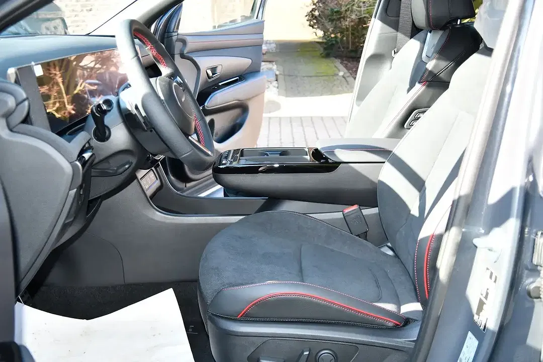 Hyundai TUCSON - Thumbnail 7