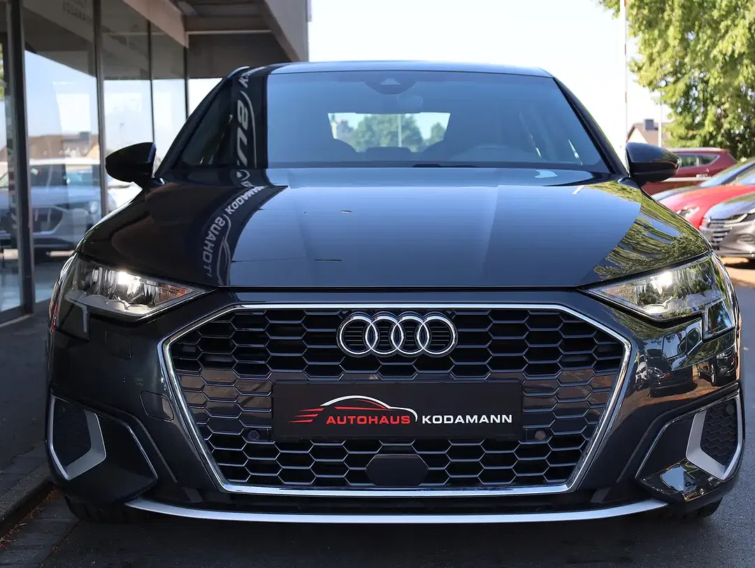 Audi A3 - Thumbnail 3