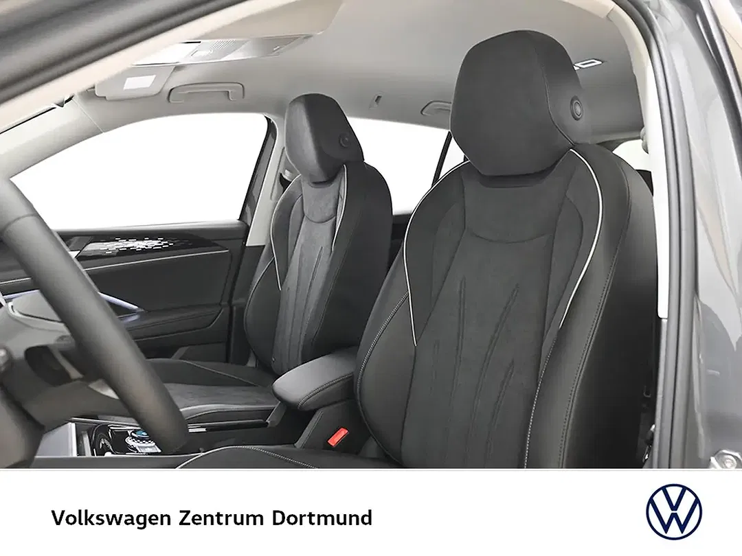 Volkswagen Tiguan - Thumbnail 10