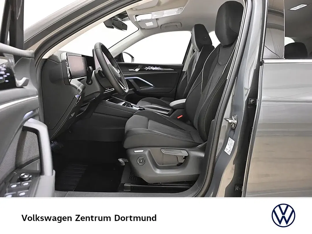 Volkswagen Tiguan - Thumbnail 11