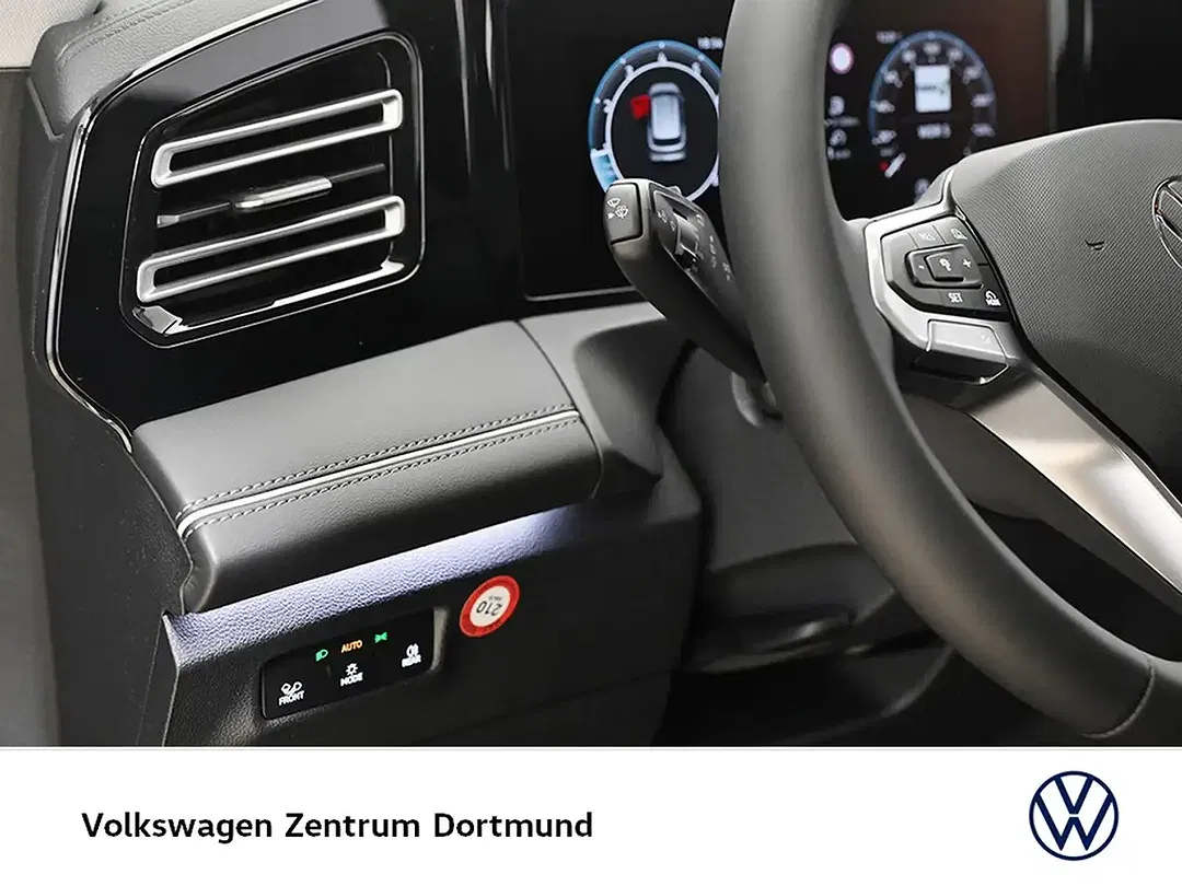 Volkswagen Tiguan - Thumbnail 12