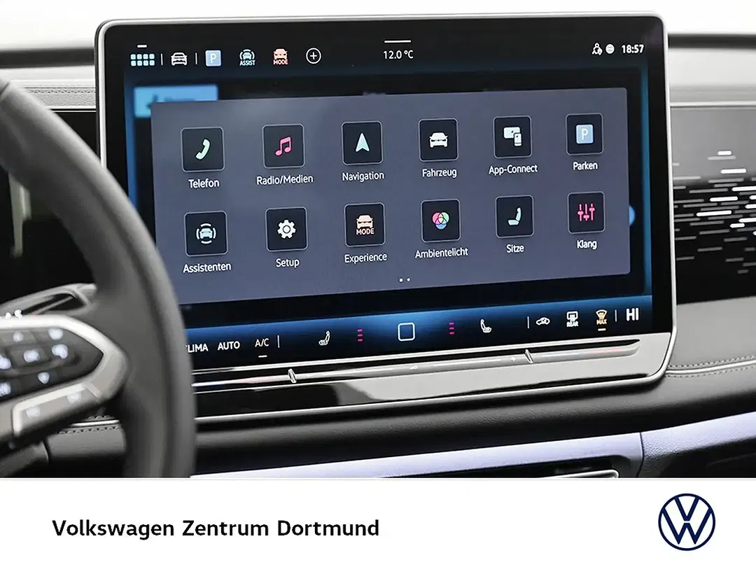 Volkswagen Tiguan - Thumbnail 15