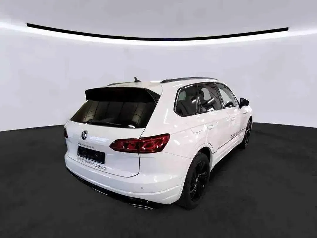 Volkswagen Touareg - Thumbnail 5
