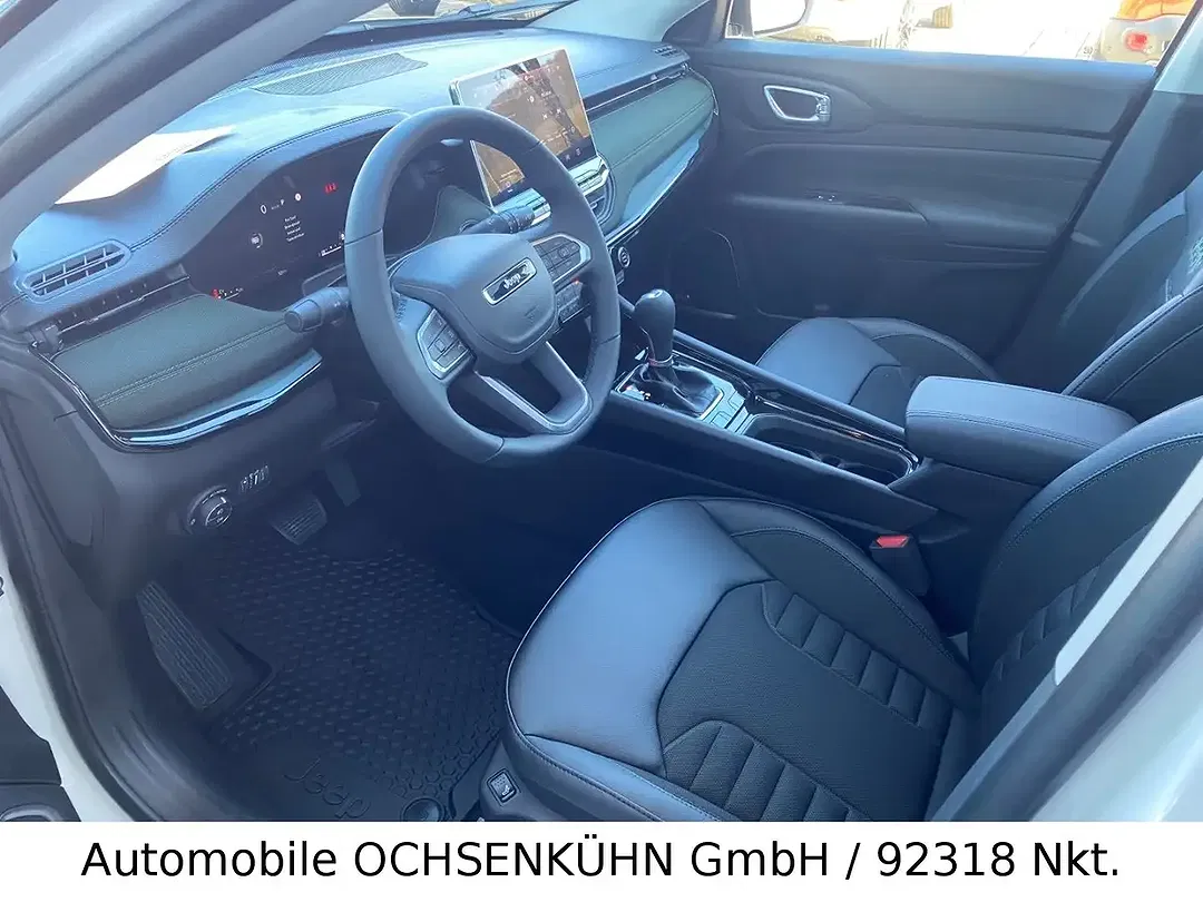 Jeep Compass - Thumbnail 7
