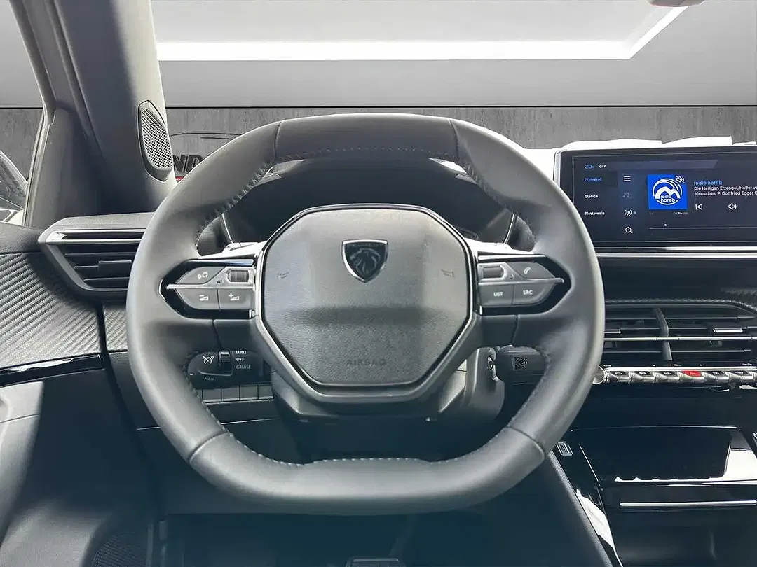 Peugeot 2008 - Thumbnail 5