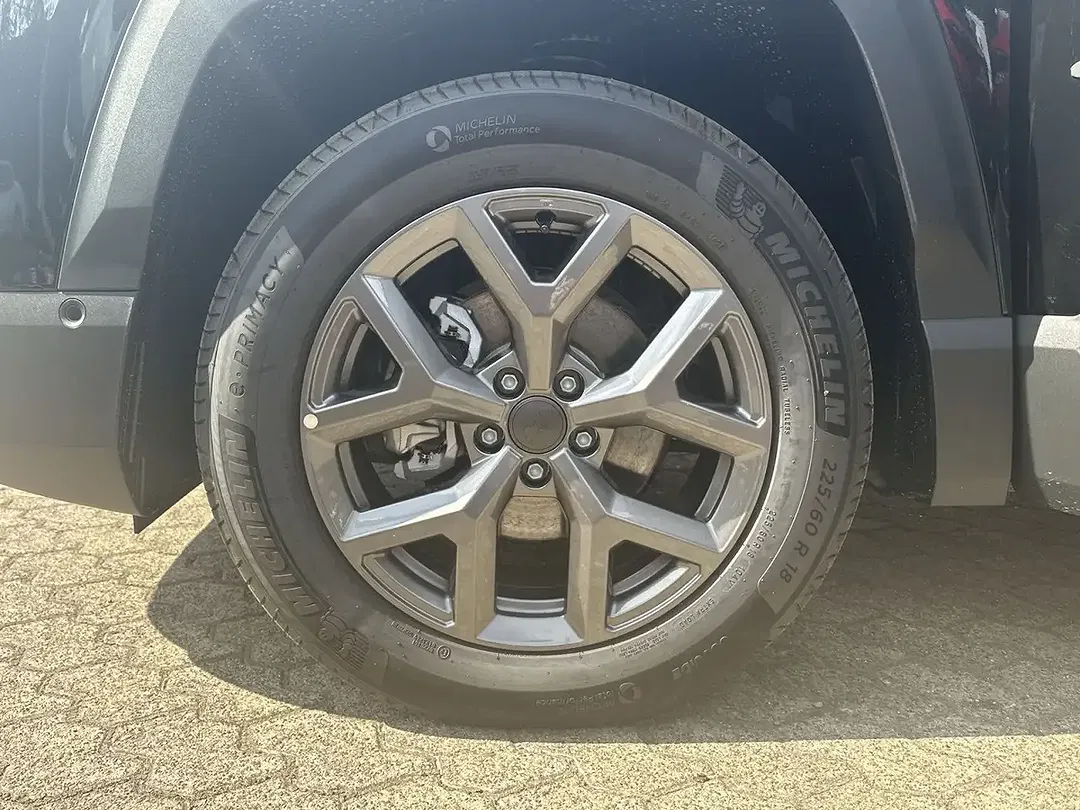 Jeep Compass - Thumbnail 11