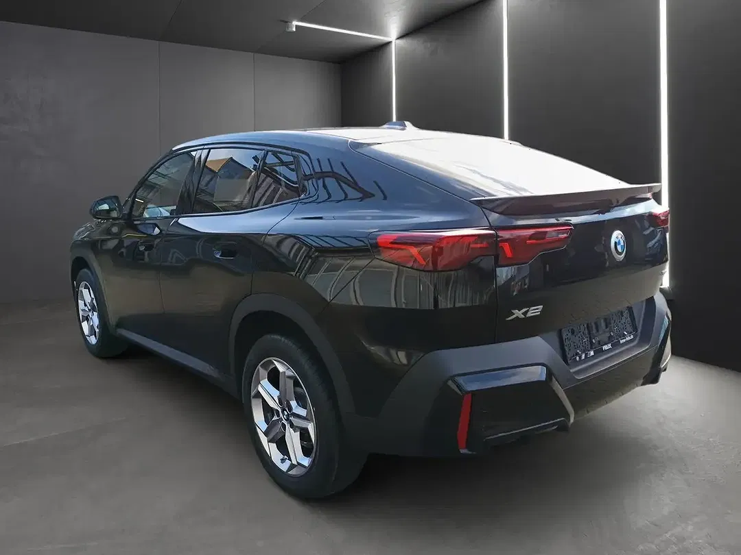 BMW X2 - Thumbnail 5