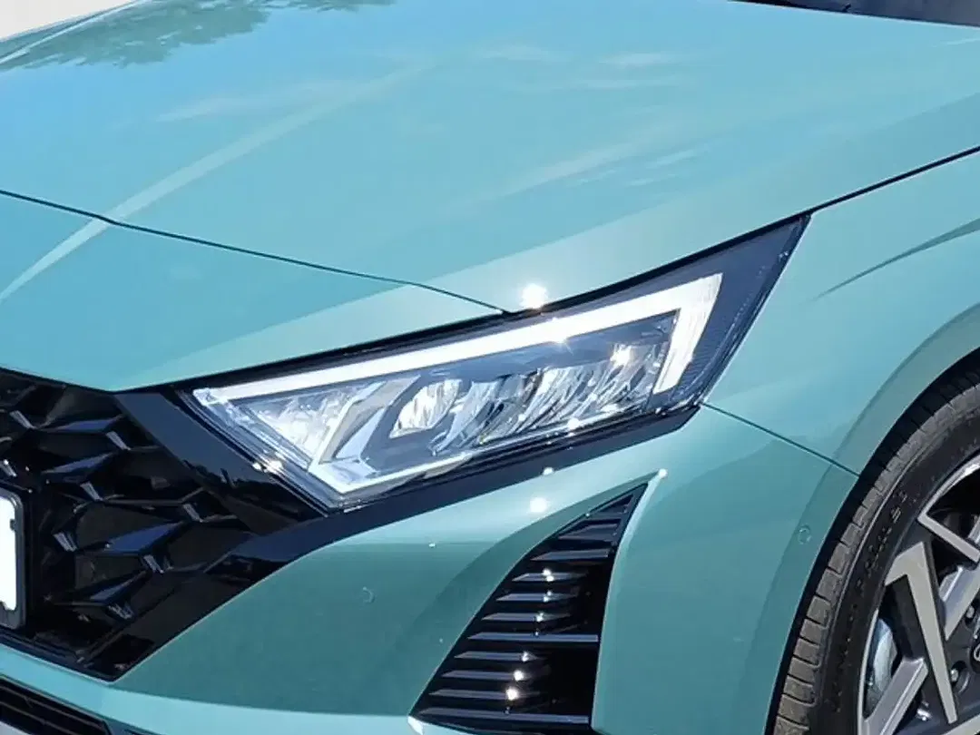 Hyundai i20 - Thumbnail 5