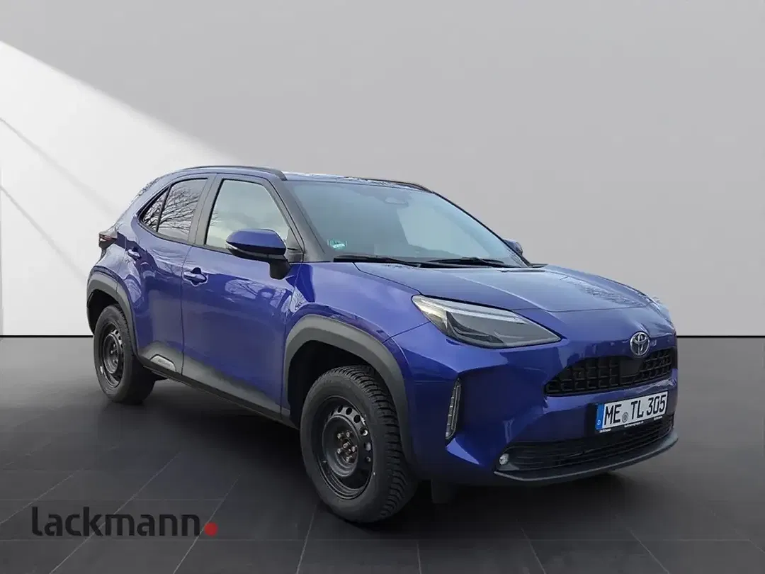 Toyota Yaris Cross - Thumbnail 3