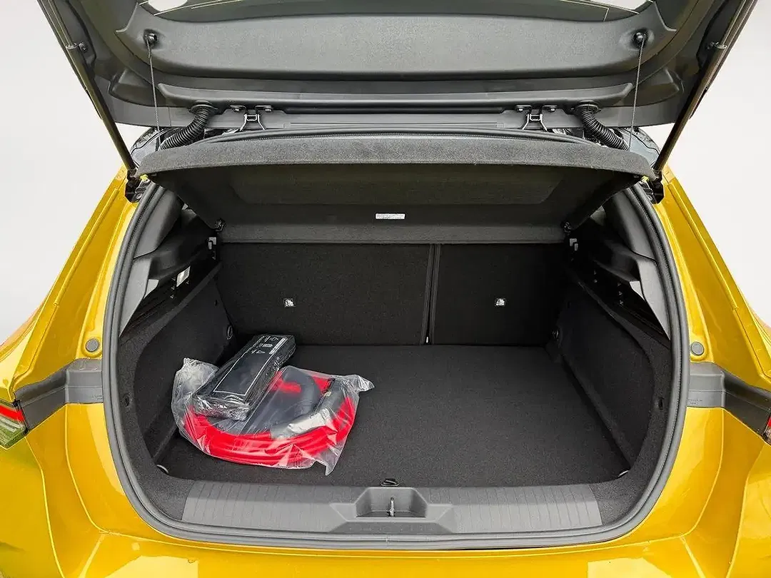 Opel Astra - Thumbnail 5