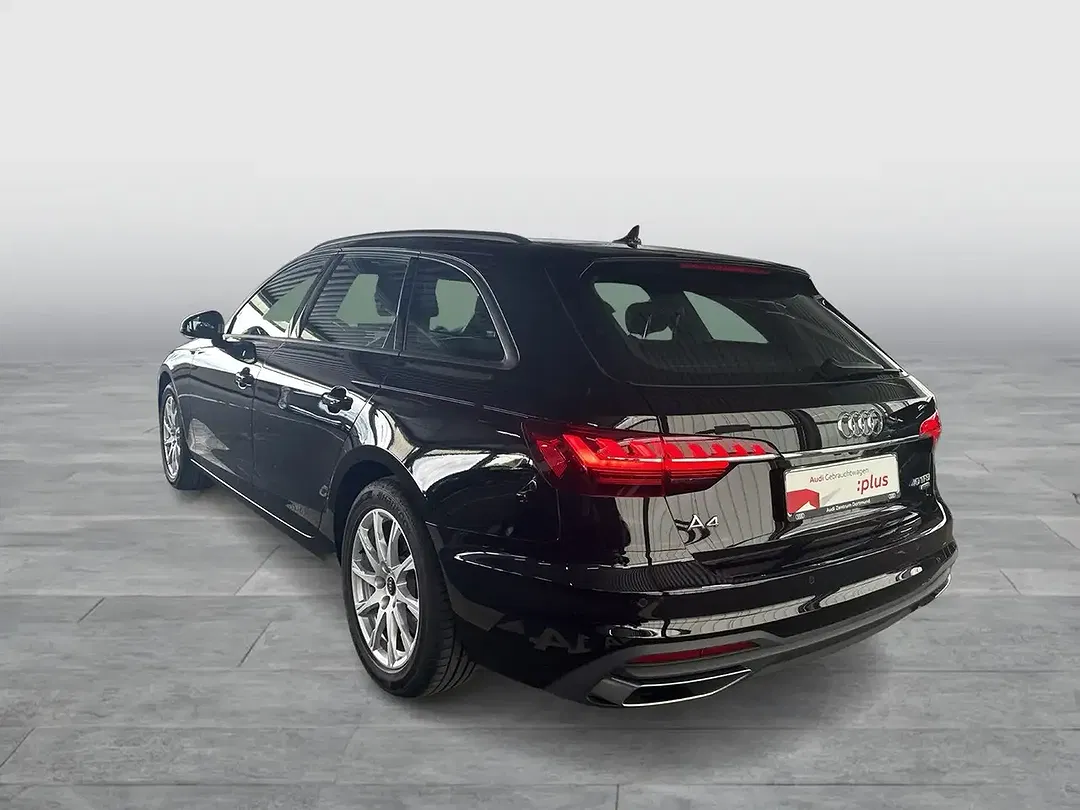 Audi A4 - Thumbnail 5