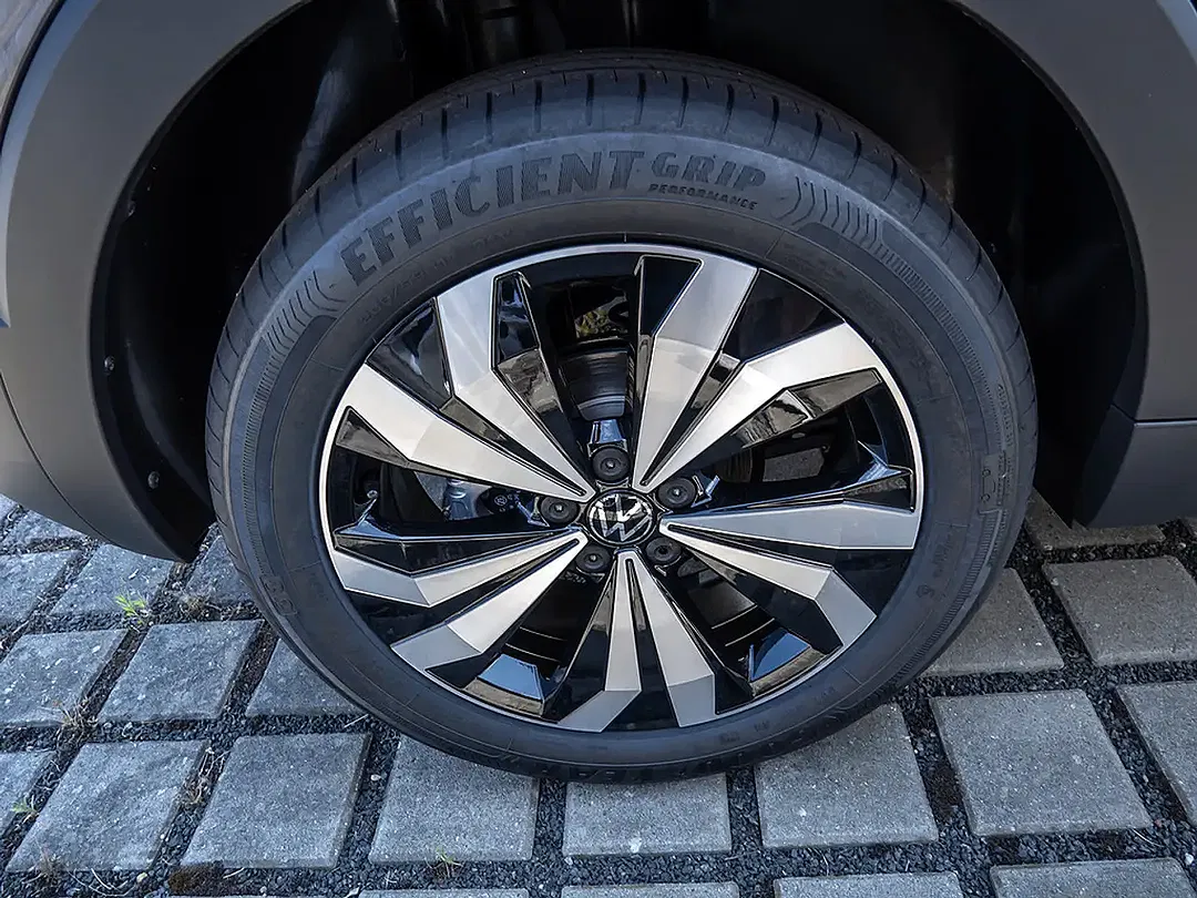 Volkswagen T-Cross - Thumbnail 5