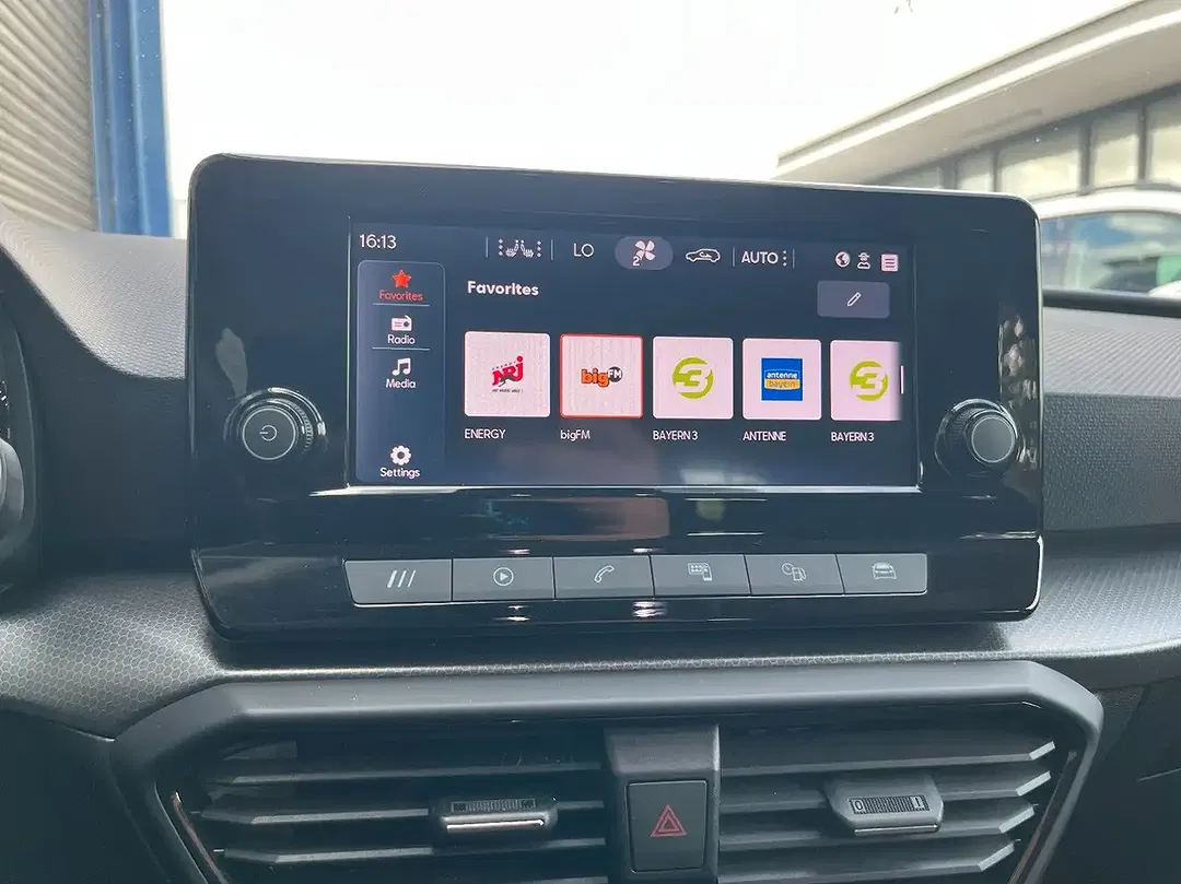 SEAT Leon - Thumbnail 6