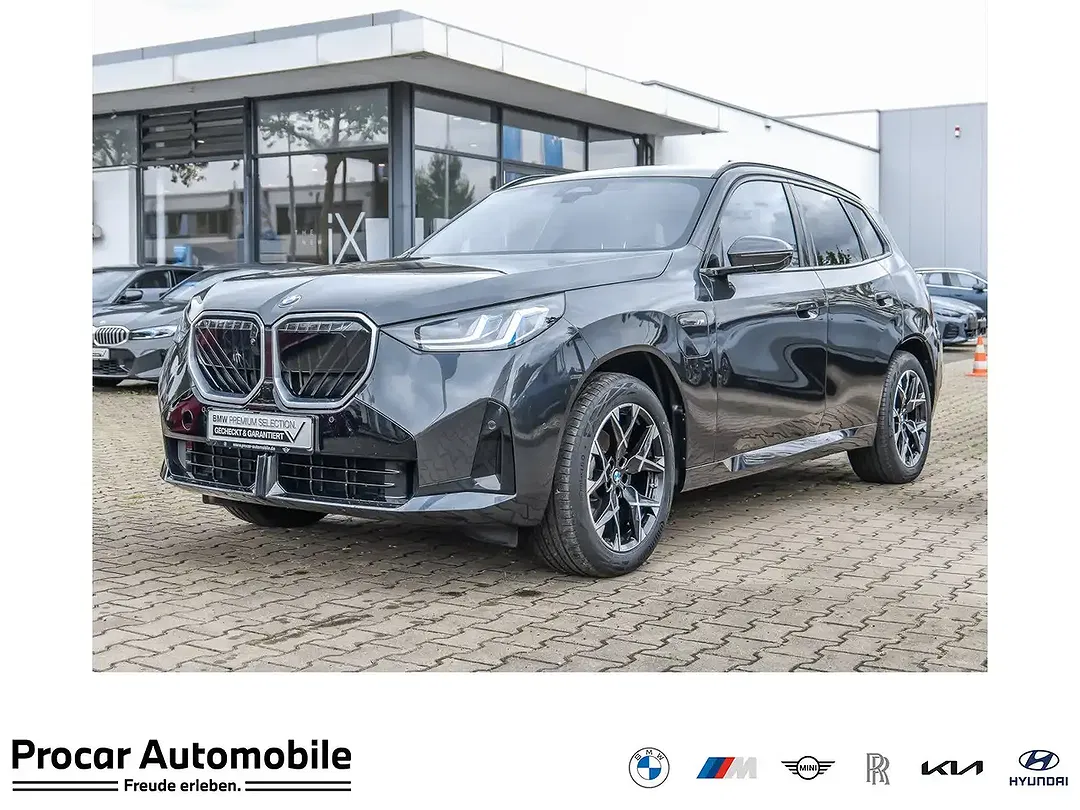 BMW X3 - Thumbnail 1