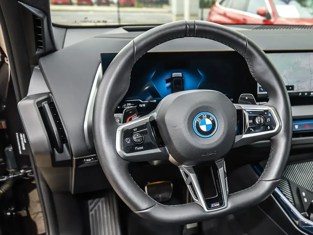 BMW X3 - Thumbnail 24
