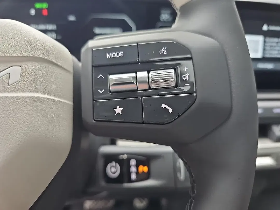Kia EV3 - Thumbnail 13