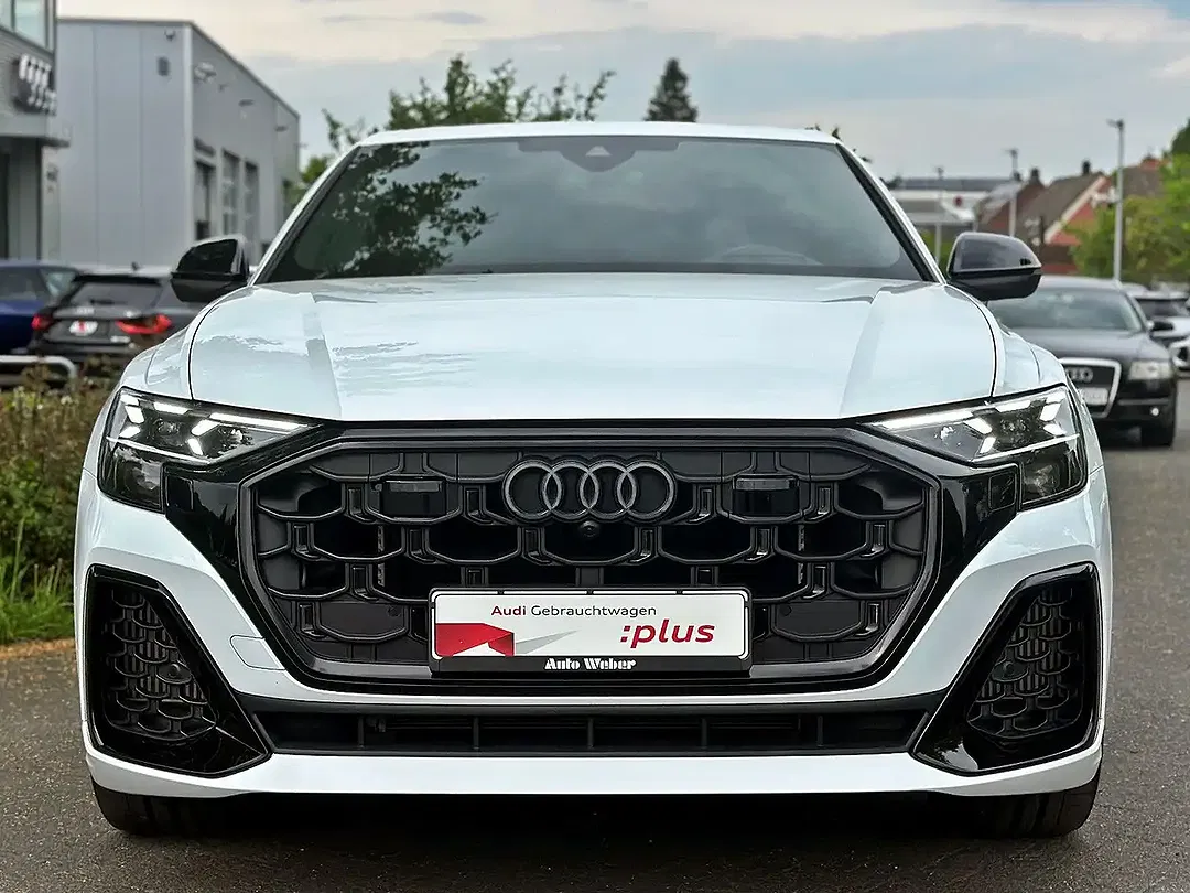 Audi SQ8 TFSI quattro - foto 2