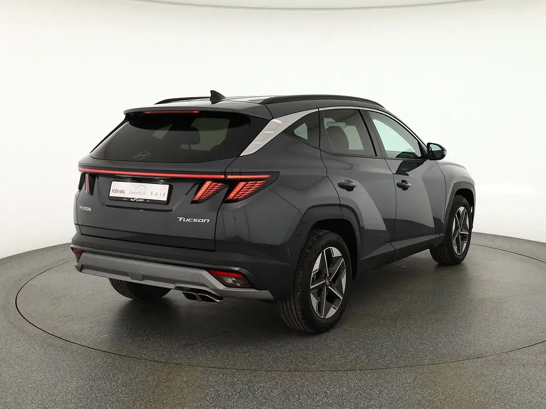 Hyundai TUCSON - Thumbnail 4