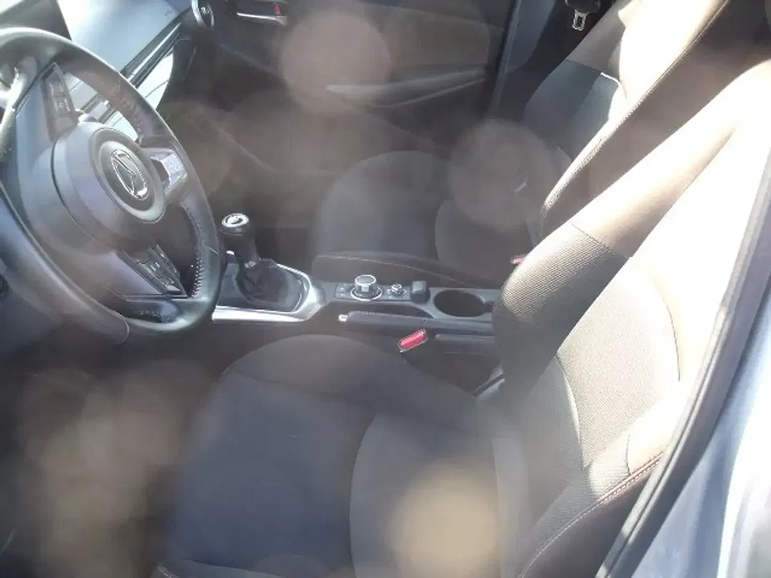 Mazda 2 - Thumbnail 7