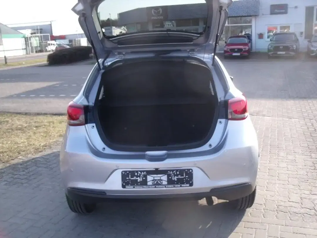 Mazda 2 - Thumbnail 9