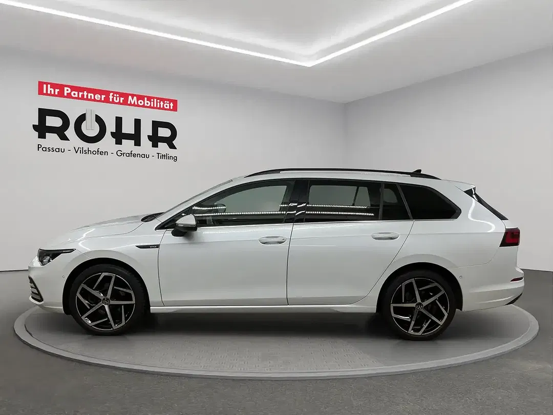 Volkswagen Golf Variant - Thumbnail 3