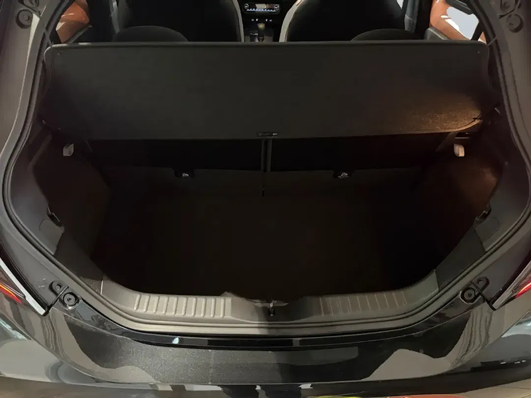 Toyota Aygo X - Thumbnail 13