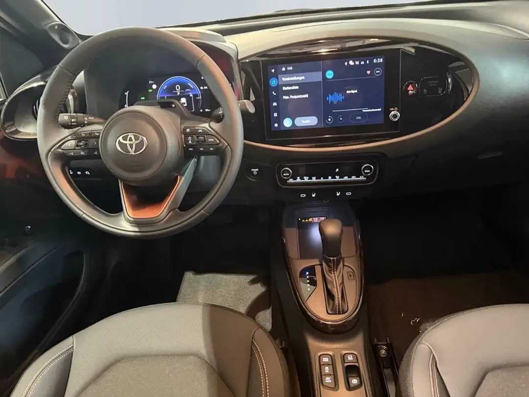 Toyota Aygo X - Thumbnail 7