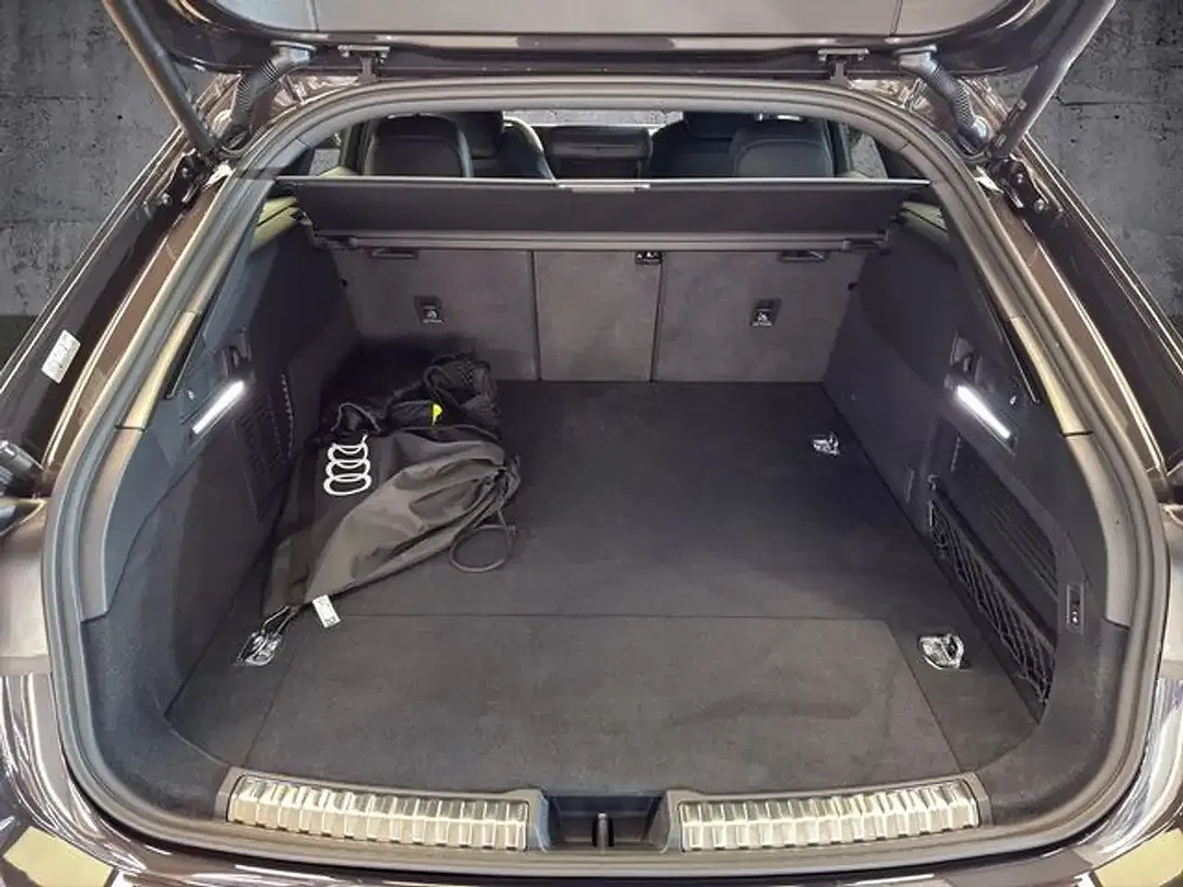 Audi A6 - Thumbnail 11