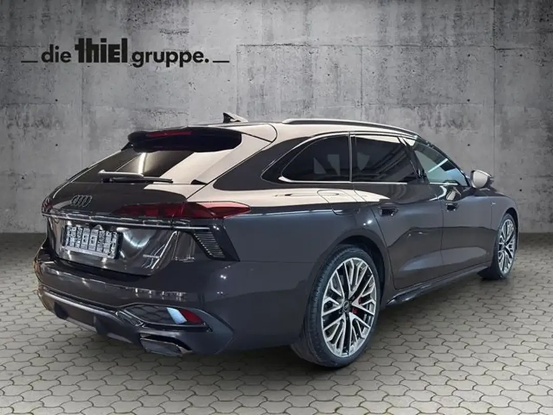 Audi A6 - Thumbnail 3
