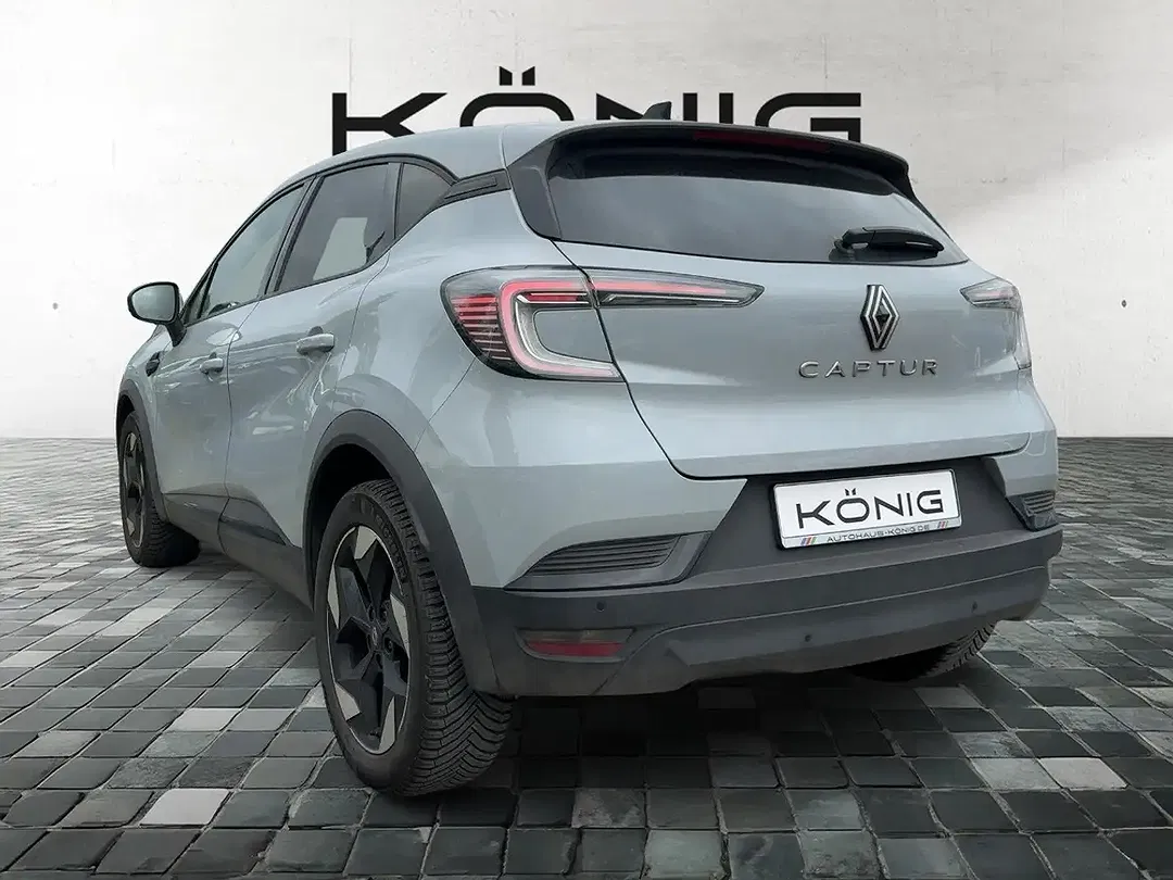 Renault Captur - Thumbnail 3