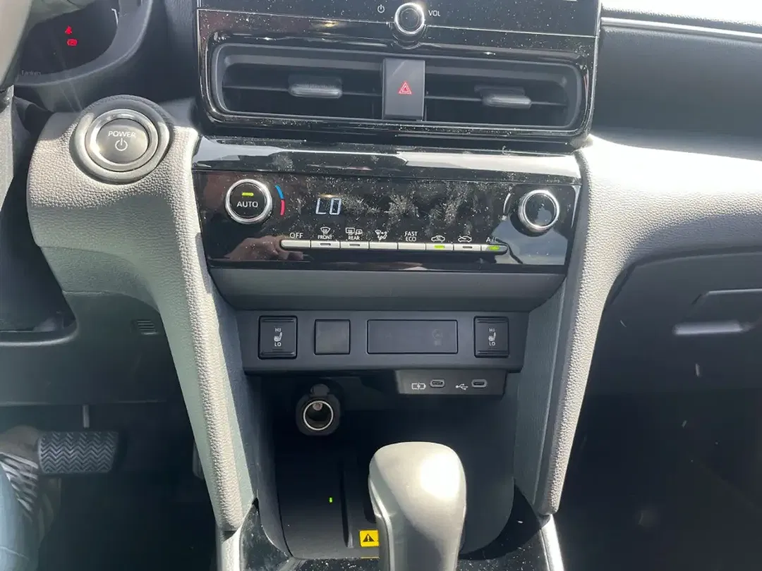 Toyota Yaris Cross - Thumbnail 11
