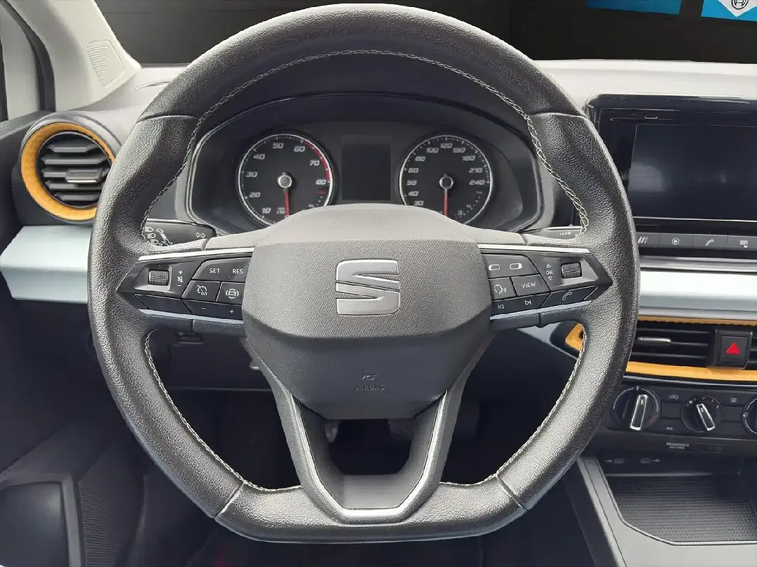 SEAT Ibiza - Thumbnail 10