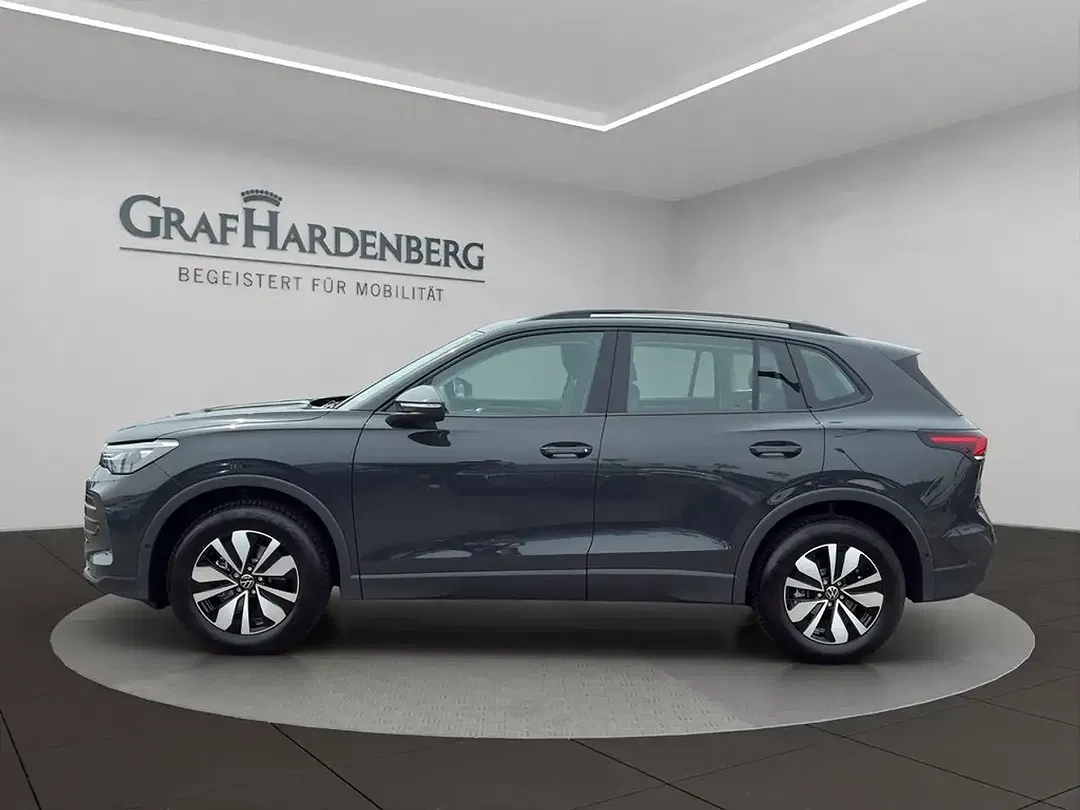 Volkswagen Tiguan - Thumbnail 2