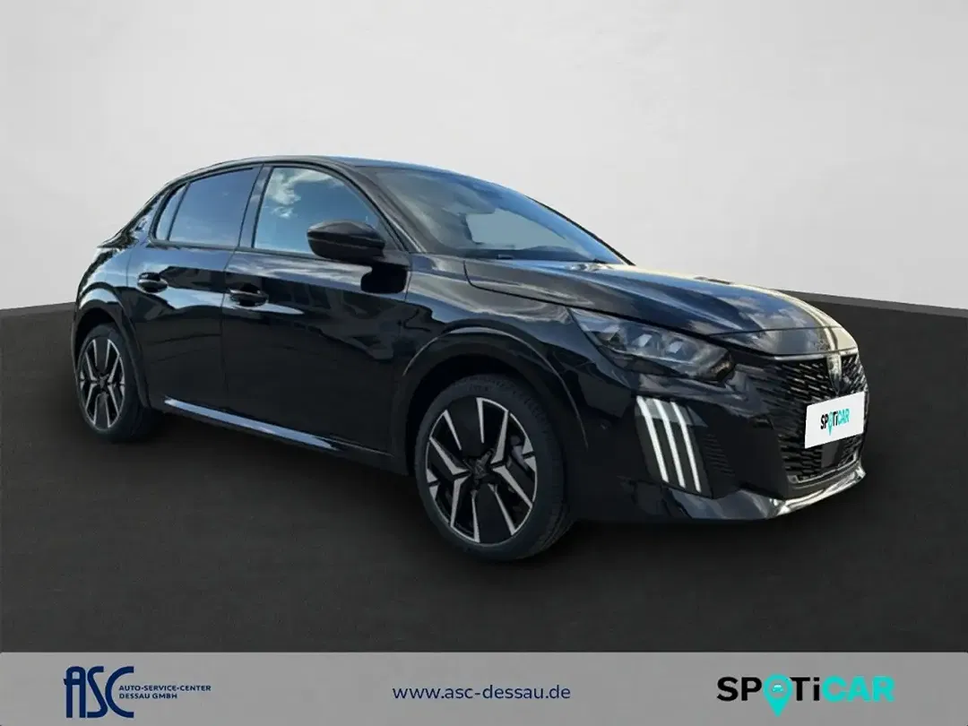Peugeot 208 - Thumbnail 1