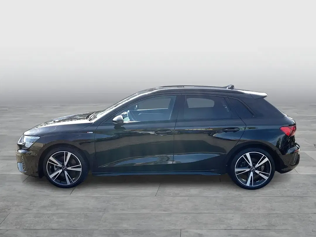 Audi A3 - Thumbnail 1