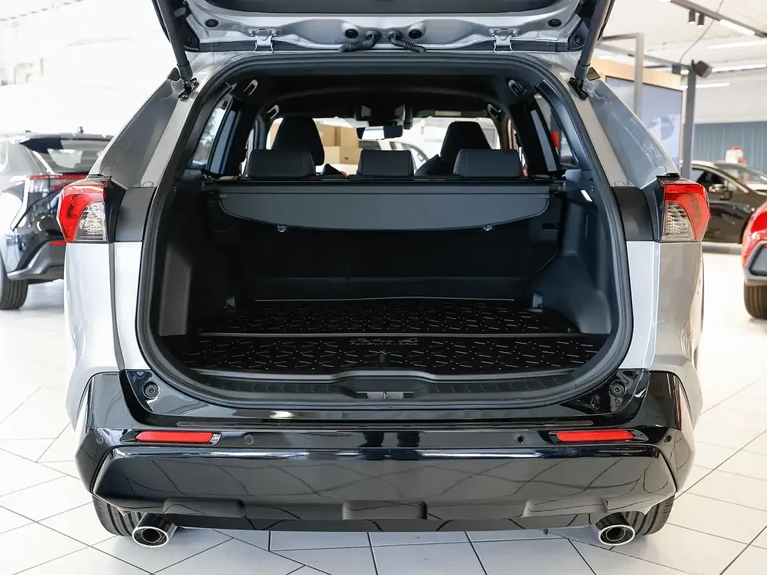 Toyota RAV 4 - Thumbnail 11