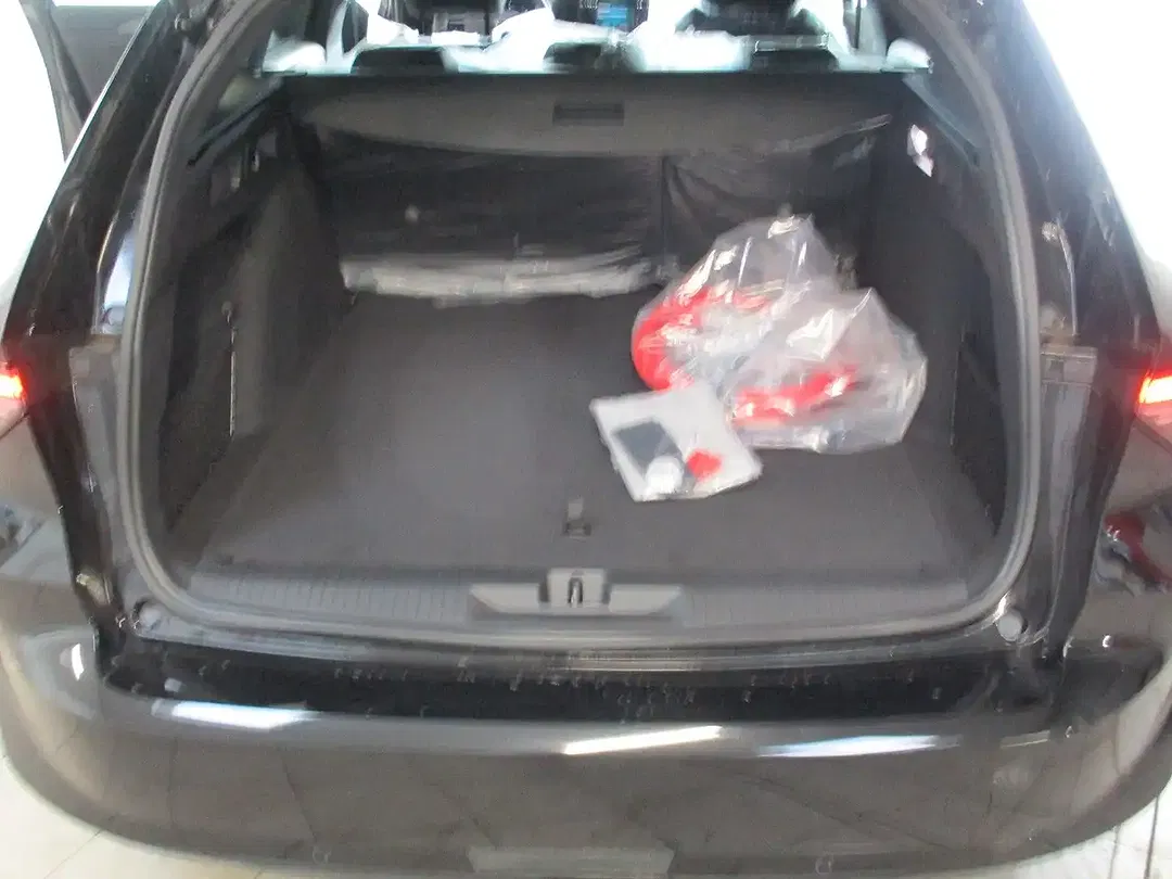 Opel Astra - Thumbnail 11