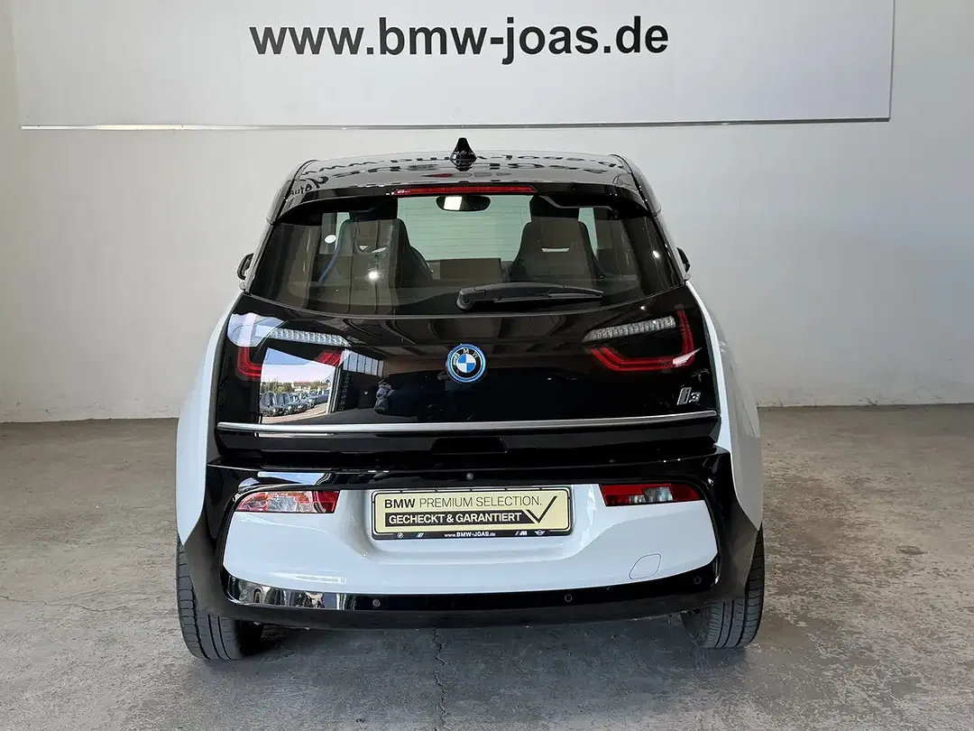 BMW i3 - Thumbnail 12