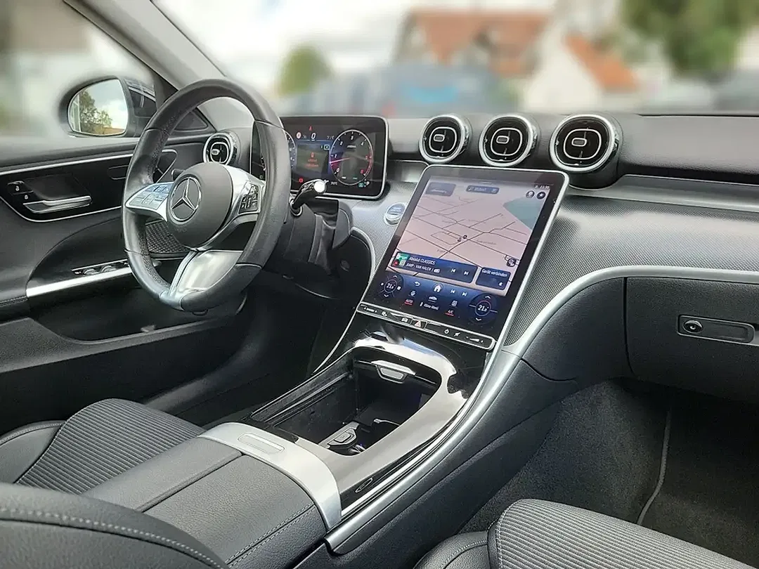 Mercedes-Benz C 220 - Thumbnail 9
