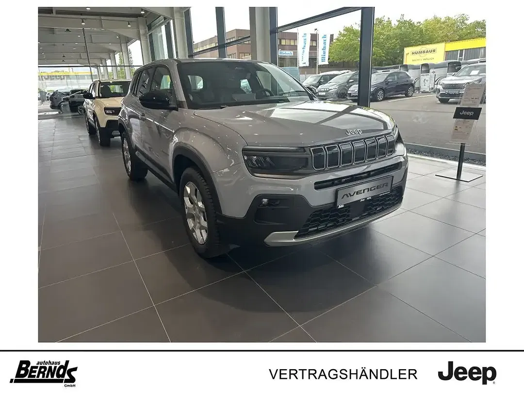 Jeep Avenger 1.2 e-Hybrid AUT Altitude - foto 2