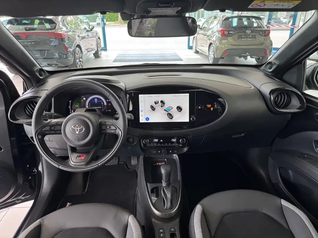 Toyota Aygo X - Thumbnail 10
