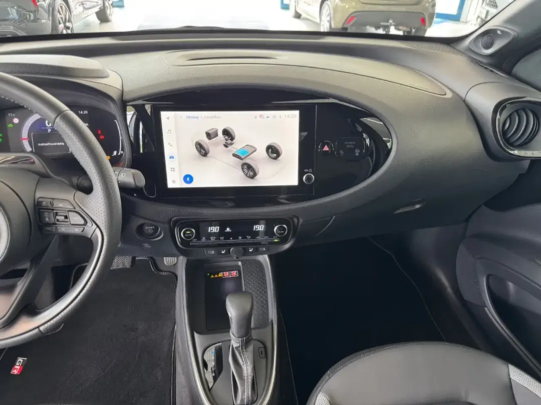 Toyota Aygo X - Thumbnail 11