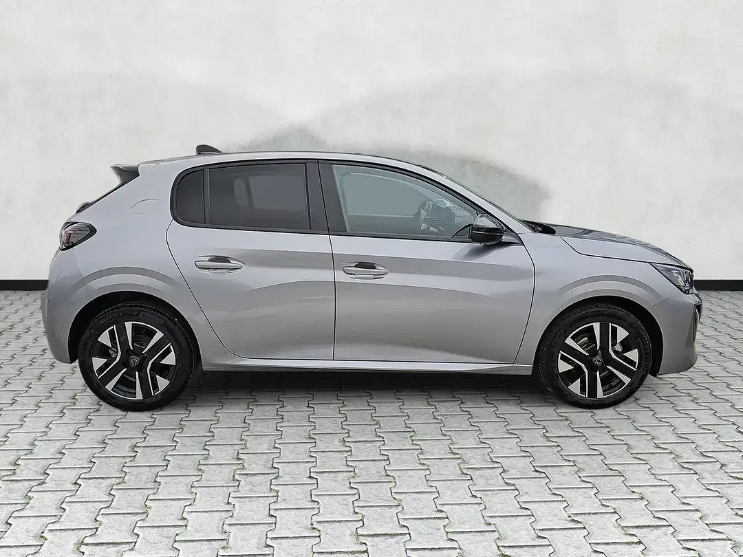 Peugeot 208 - Thumbnail 8