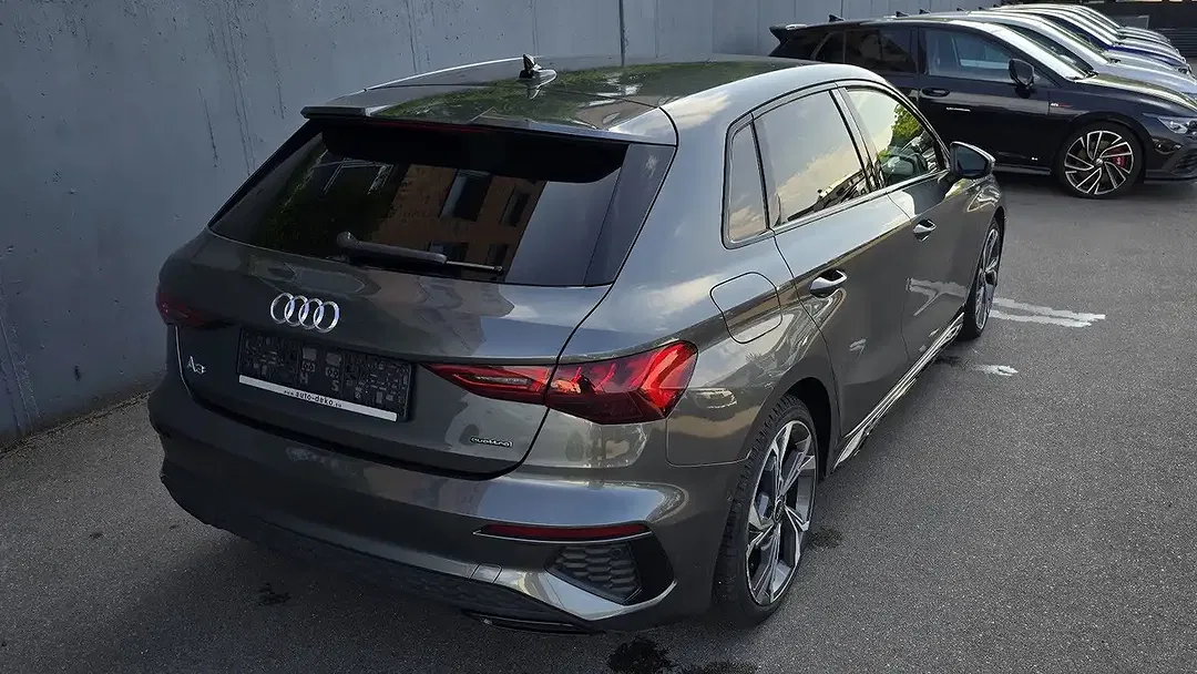 Audi A3 - Thumbnail 3