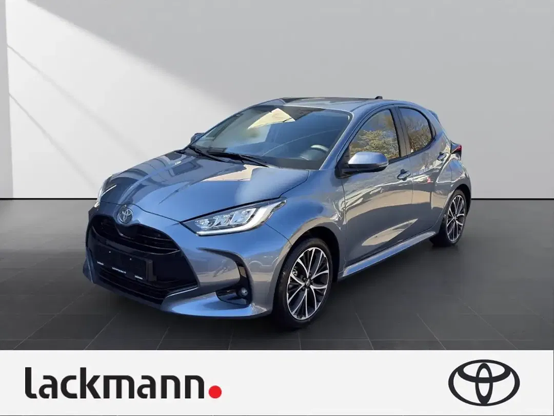 Toyota Yaris - Thumbnail 1