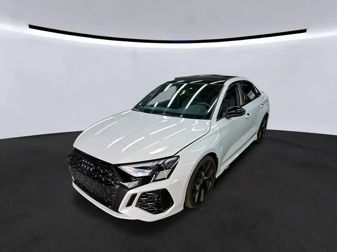 Audi RS3 2.5 TFSI Matrix LED - foto 1